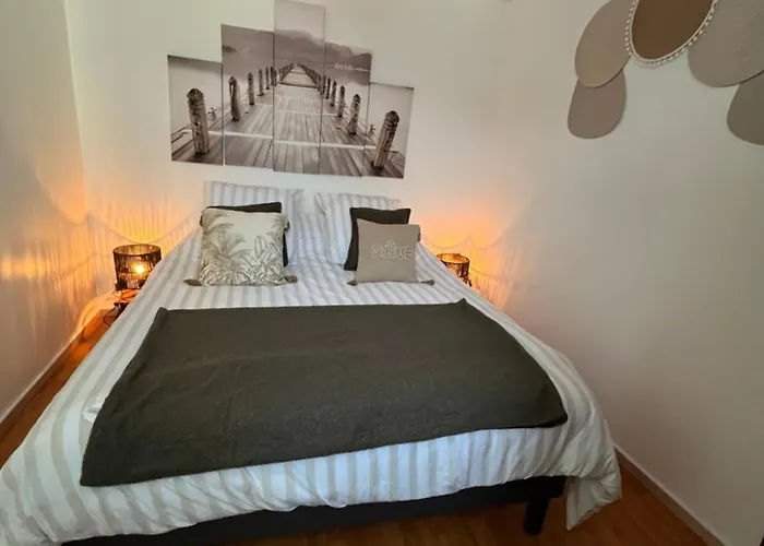 Semesterbostad Bessi - Maison De Charme Sur